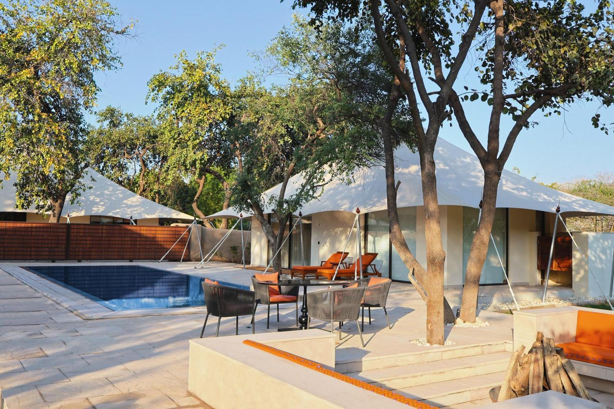 The Oberoi Vanyavilas Wildlife Resort, Ranthambhore Sawai Madhopur Exterior photo